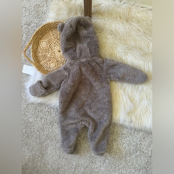 Carters Brown Teddy Fleece Hooded Bunting Jumpsuit Coat Size 3 Months - Picture 3 of 4